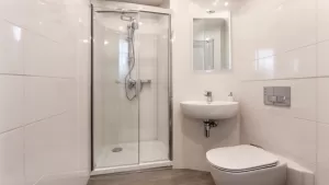 remont malej lazienki cena